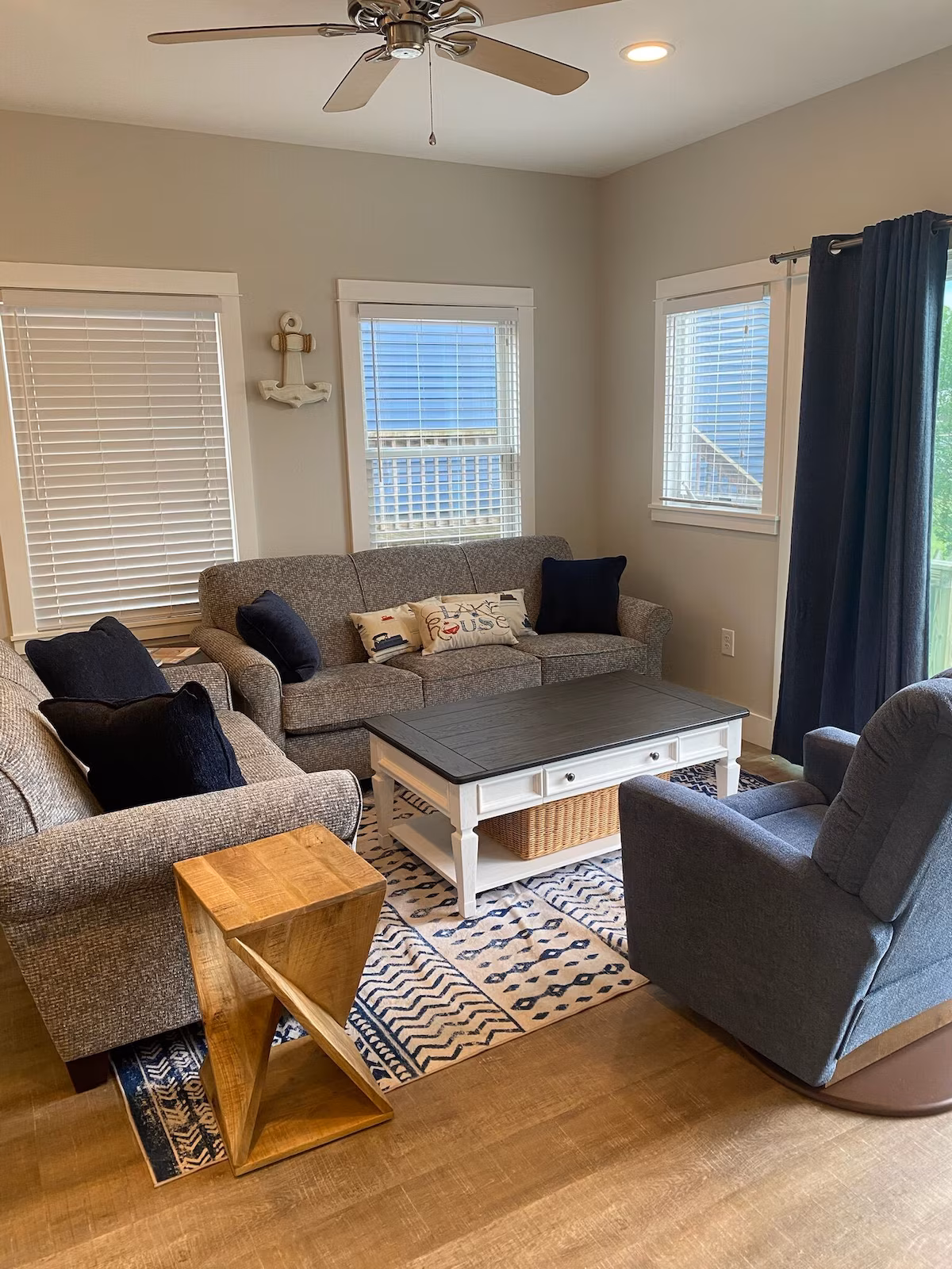 Bayview House cozy living room